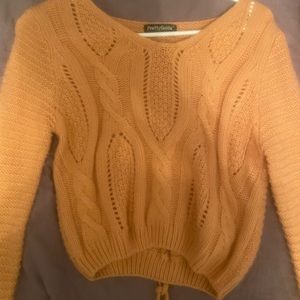 Cute knit cropped sweater